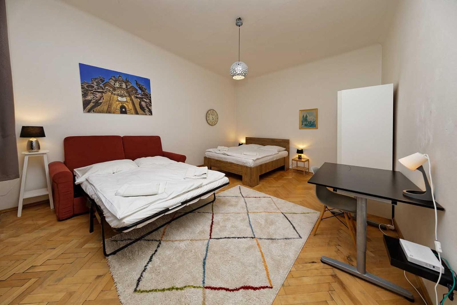 Peter'S Tower Apartments Prague Exterior photo