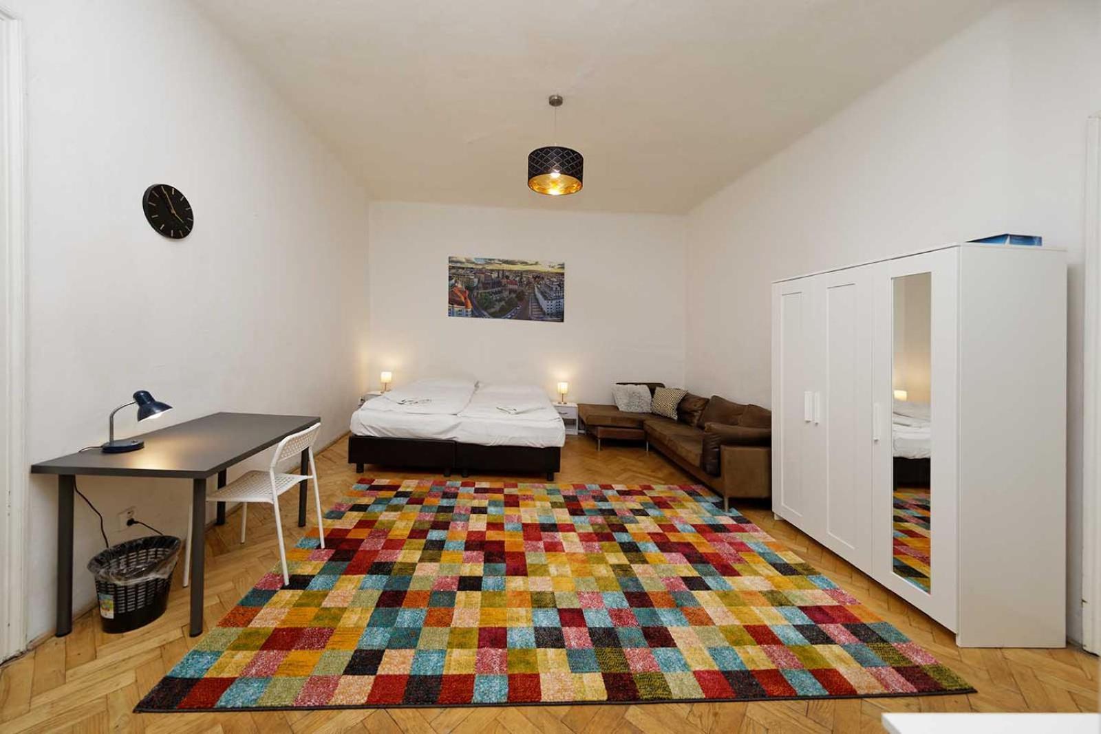 Peter'S Tower Apartments Prague Exterior photo