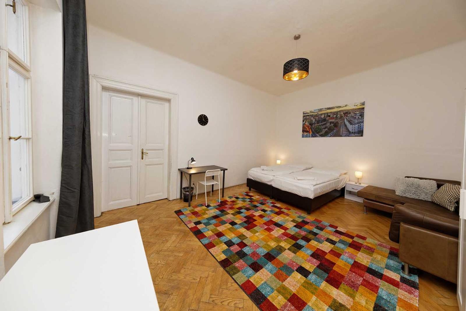 Peter'S Tower Apartments Prague Exterior photo